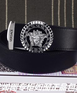 Versace Ver…saceIdentify and receive a punch as a giftThe material is made of 100% layered c bg06zagz