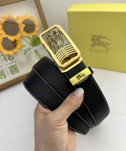 Burberry automatic beltMaterial: Leather Belt with 100% Head Layer. The leather belt is guar ape3poyl