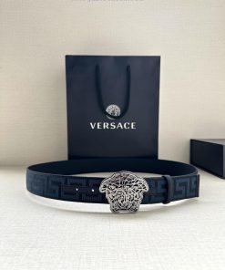Width 3.8cm Versace This satin belt from Versace has a very casual style, adorned with the i 8olfh3p0