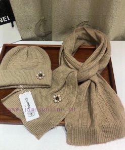 Chanel Ladies' Hat and Scarf Set with 70% Rabbit Velvet and 30% Cashmere Material for Warmthmdh9keg7