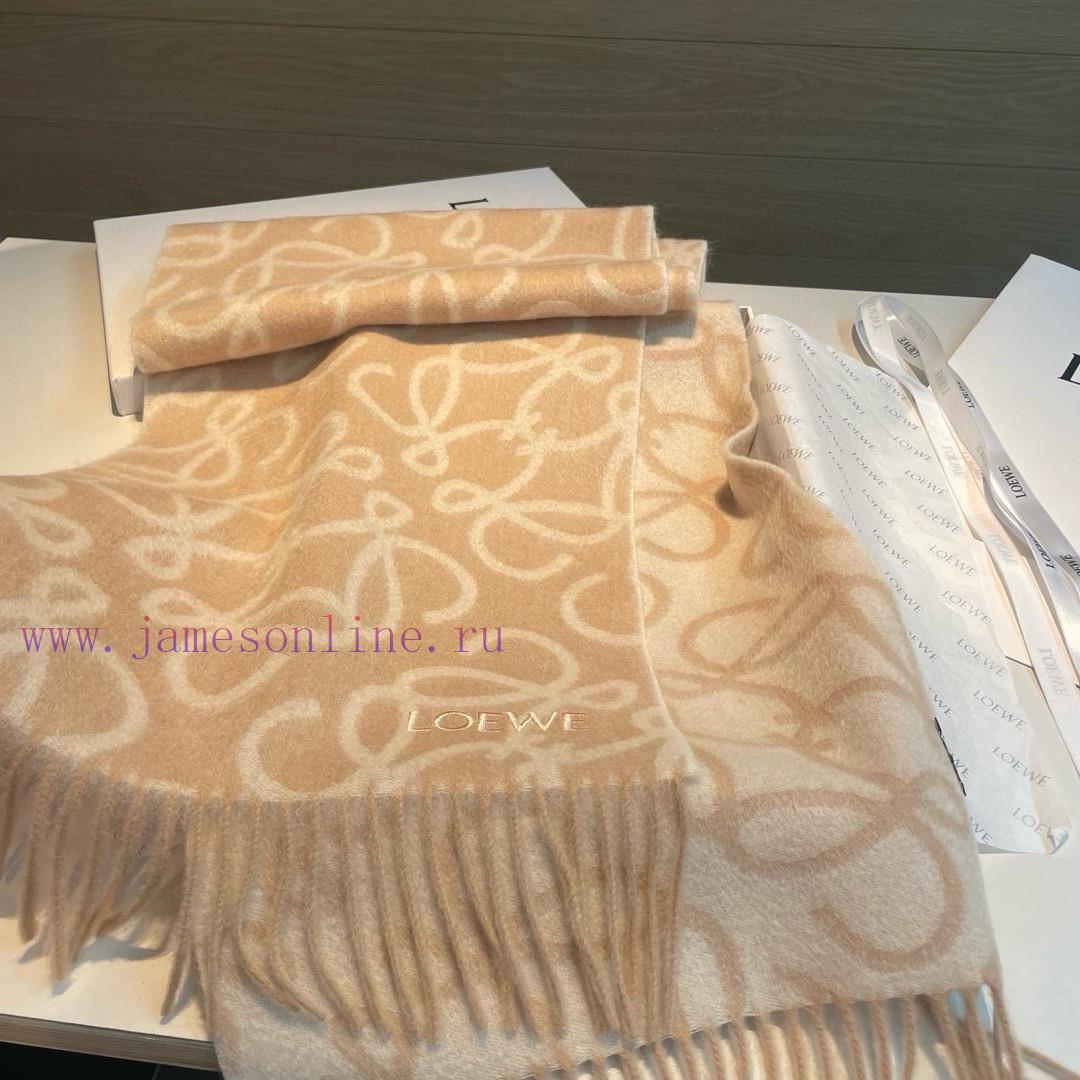 Luo Yiwei's men's and women's scarves are highly praised and kept for themselves. This is a esraqgev - Image 8
