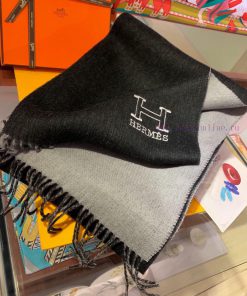 Hermes' latest men's two tone pure cashmere scarf, buy and cherish our men's scarves~~Men's 53gwr9qb