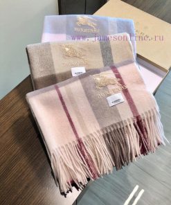 Burberry Bur Specialty - Love Cabinet - Heart Scarf and Shawl - Heavy Weight - Bur Original ypmnnldo
