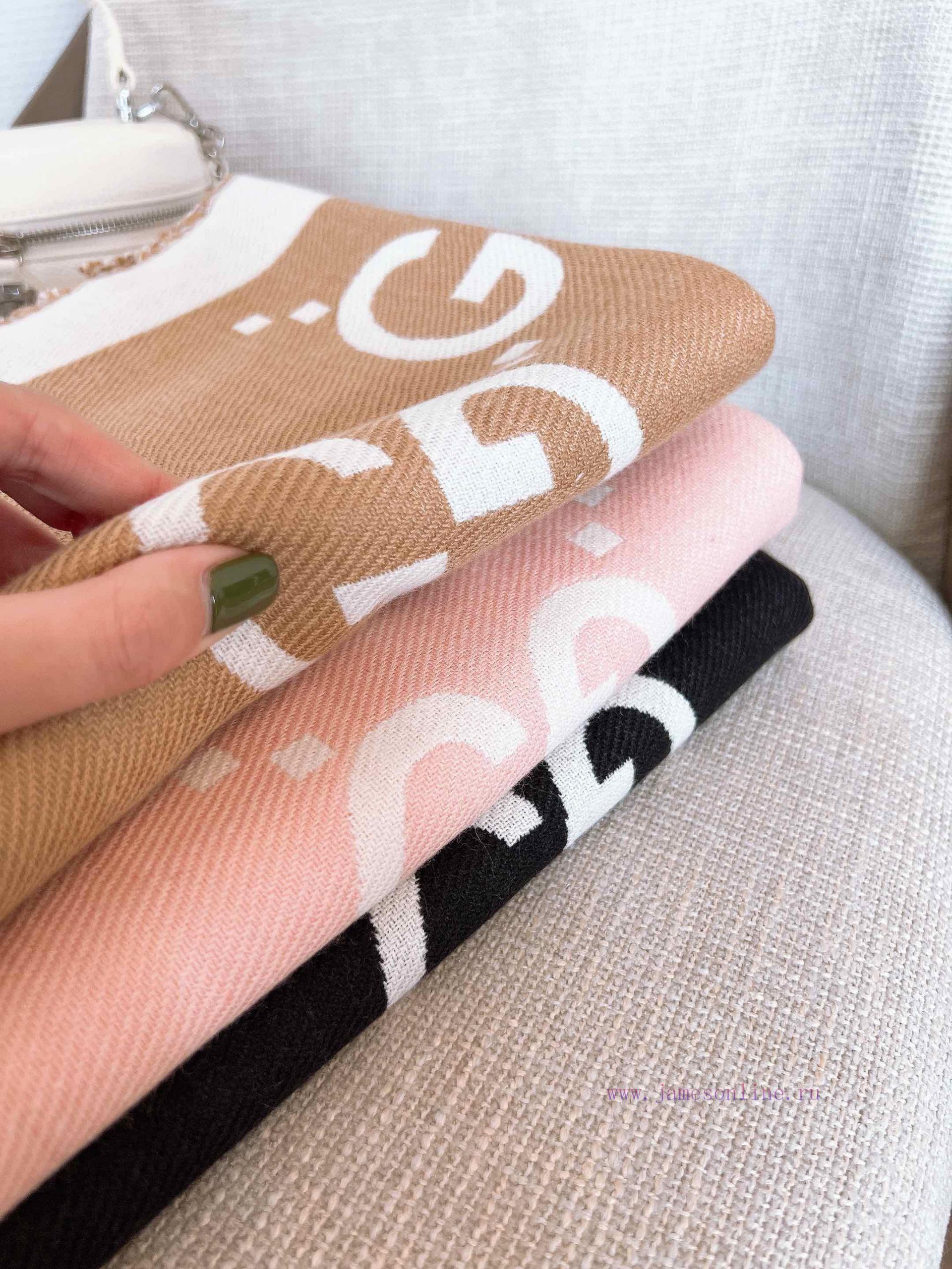 Customized purchasing grade latest double-sided dual-use scarf, GG logo, as Gucci's represendo81ur61 - Image 6