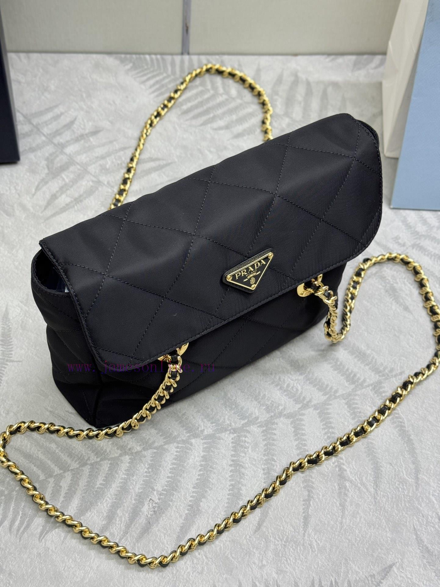The matching version comes with a complete set of packaging and customization. This vintage gg22jmst - Image 4