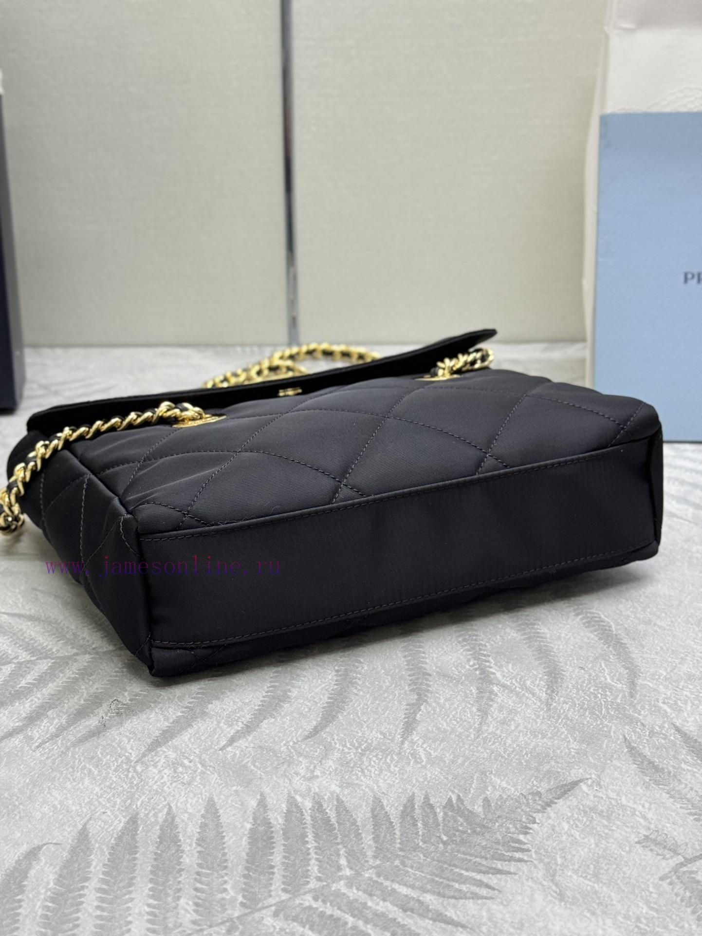 The matching version comes with a complete set of packaging and customization. This vintage gg22jmst - Image 5