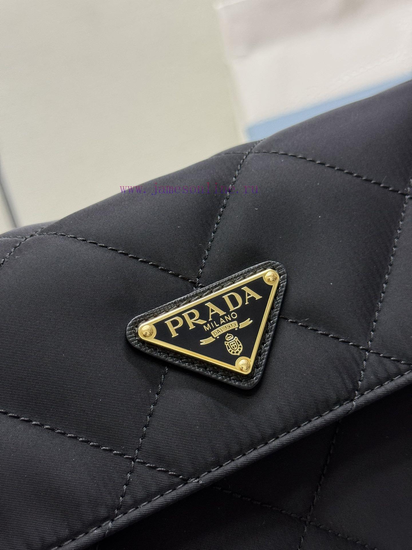The matching version comes with a complete set of packaging and customization. This vintage gg22jmst - Image 7