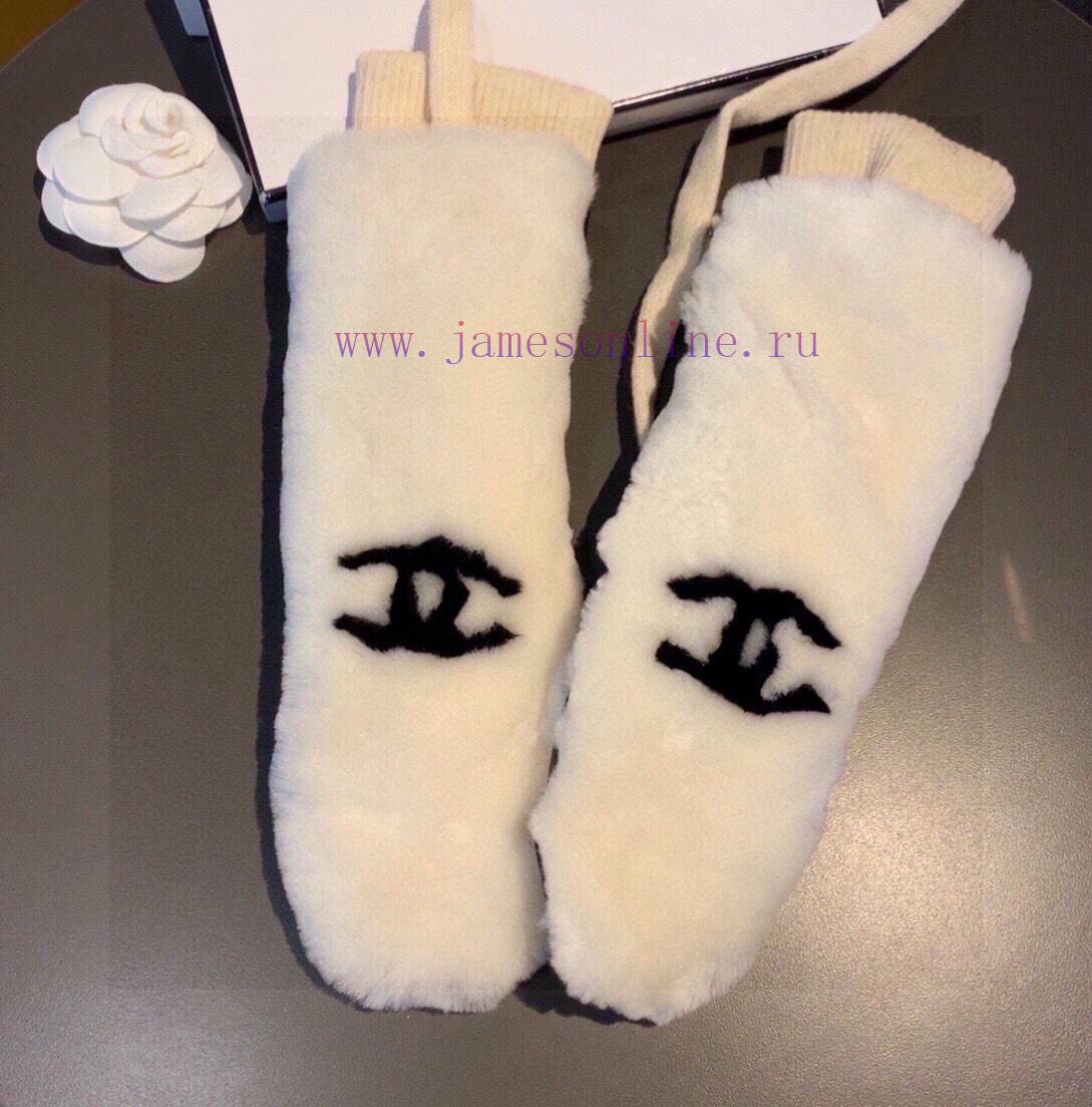 The batch tape can be removedChanel 2023 Autumn/Winter Lazy Rabbit Hair Long Sheepskin Glovens348vmb - Image 7