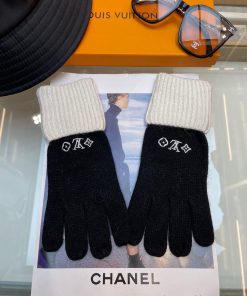 Lv Autumn/Winter Wool Knitted Gloves 🧤 The candy solid color series is popular this autumn asjt29rtm