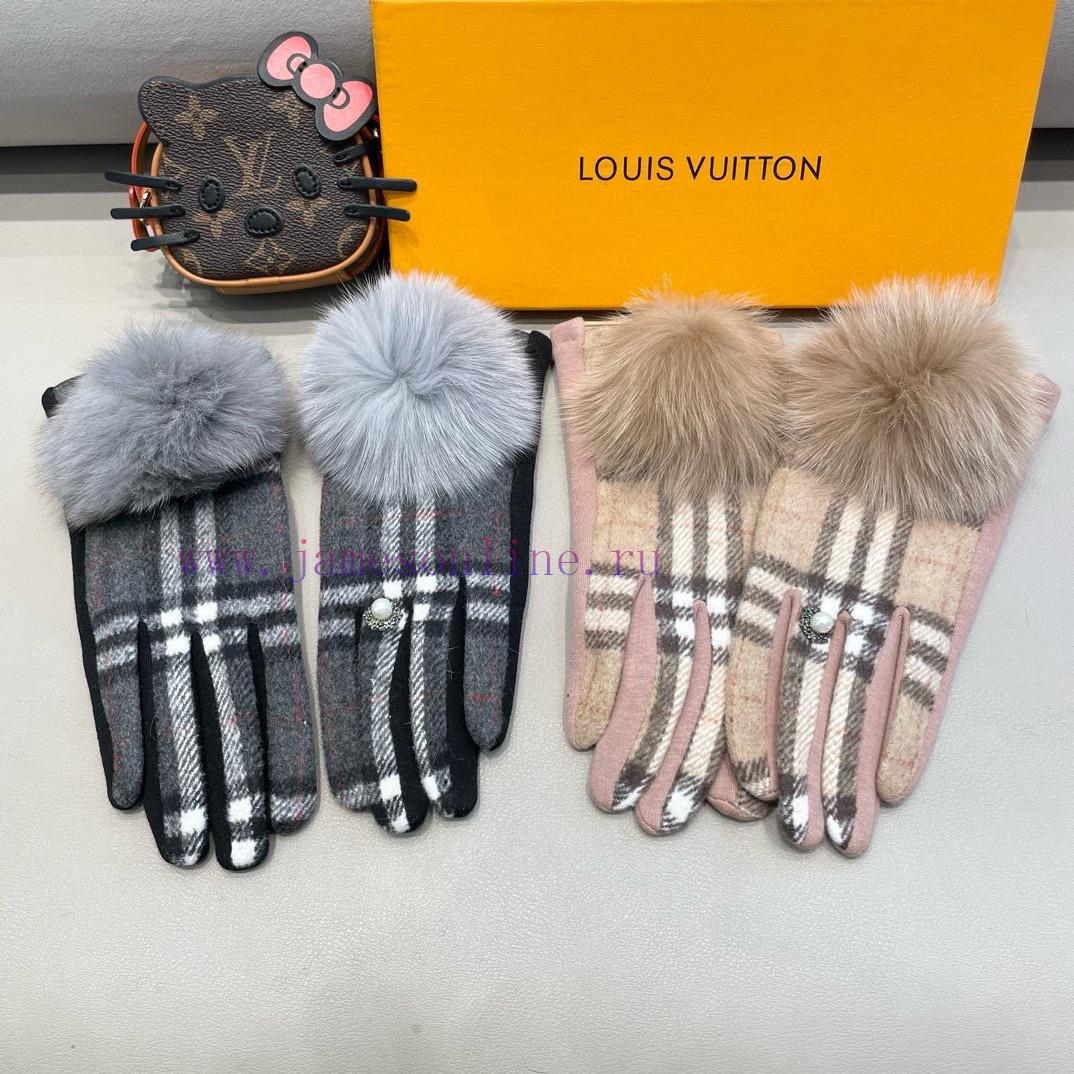 Burberry's New Big Fox Hair Ball Wool Gloves 🧤 Fashionable gloves, warm autumn and winter wi2sos0iox