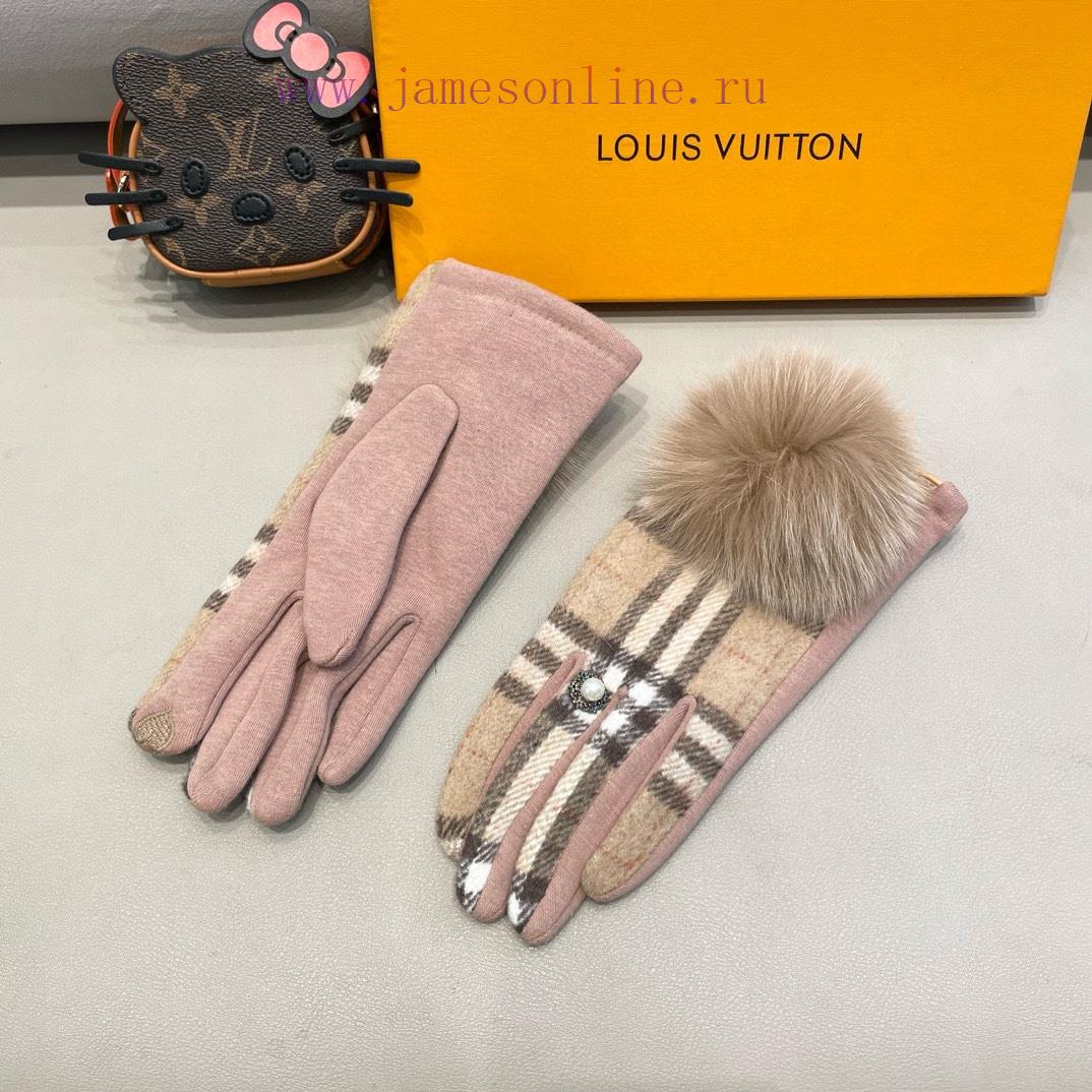 Burberry's New Big Fox Hair Ball Wool Gloves 🧤 Fashionable gloves, warm autumn and winter wi2sos0iox - Image 4