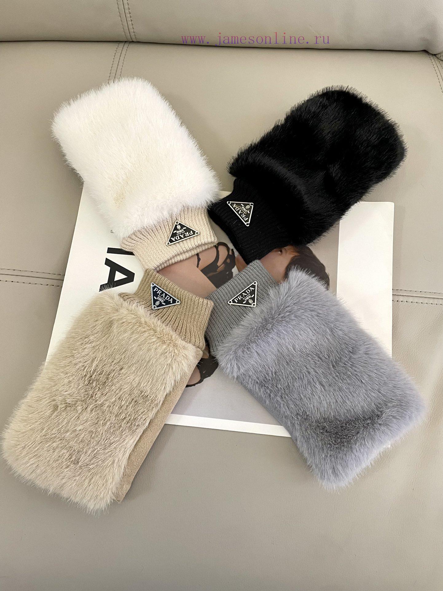 Prada autumn and winter women's gloves wool gloves 🦙 Imitation mink fur winter outfit with clstsimuv