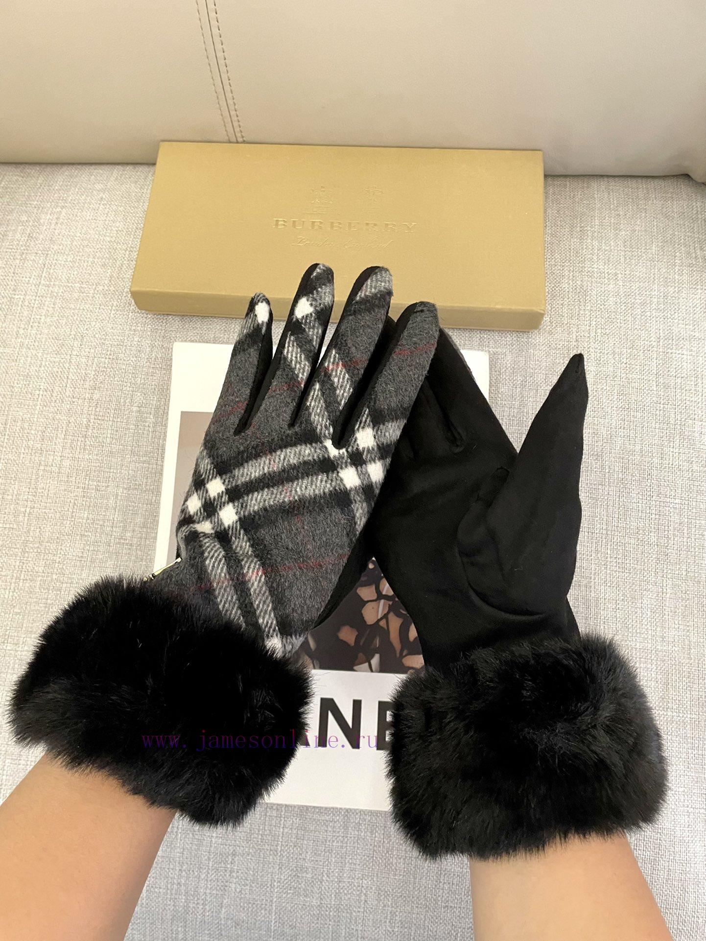 Burberry's new wool gloves have a softer, finer, and more skin friendly feel, providing bettq44fbzrk - Image 8