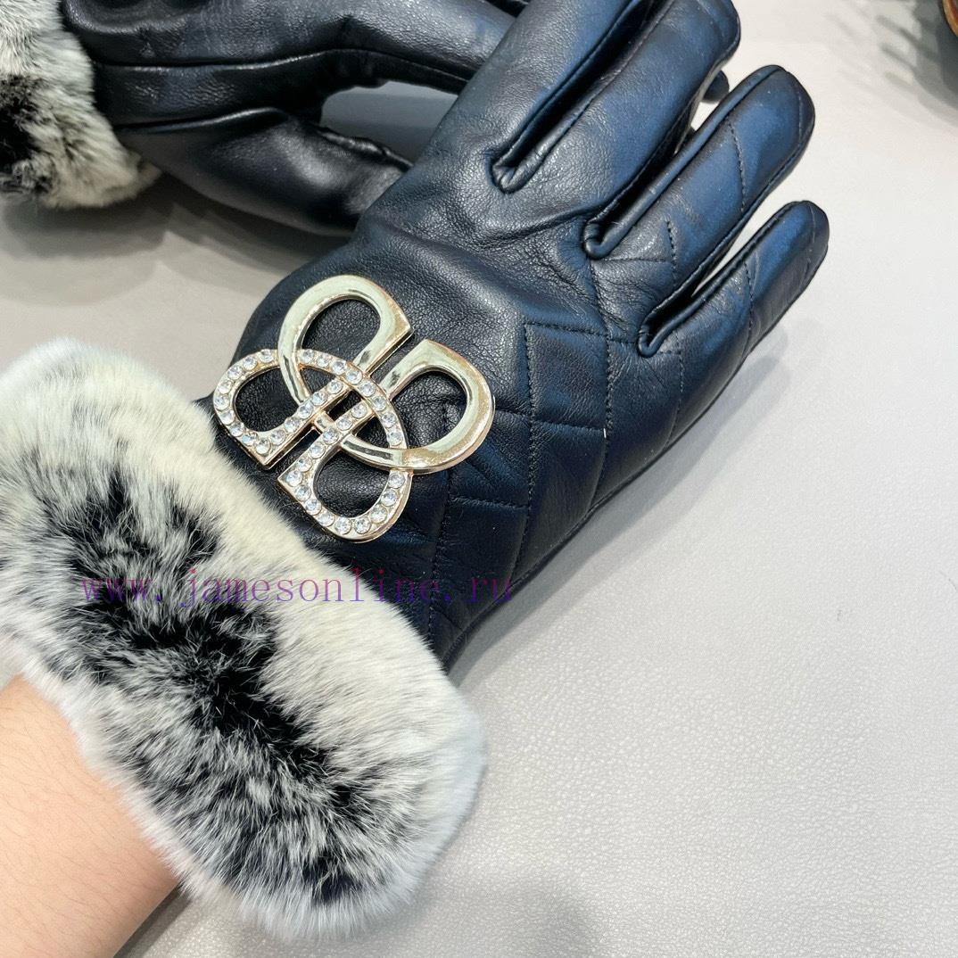 Balenciaga's popular rabbit hair item is synchronized with the top official website. The newft59k3f6 - Image 3