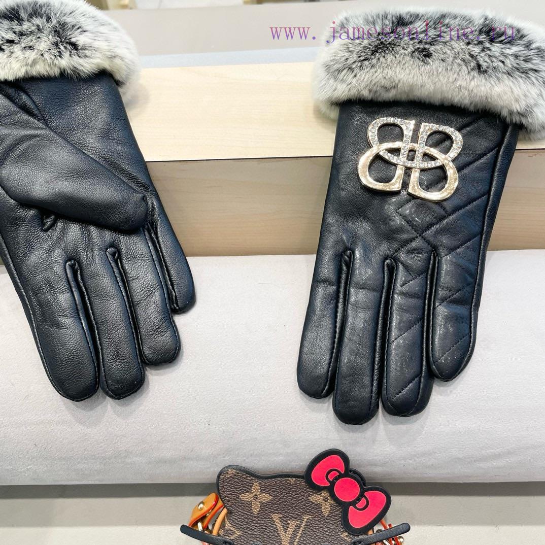 Balenciaga's popular rabbit hair item is synchronized with the top official website. The newft59k3f6 - Image 9