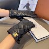 Chanel Double C official website synchronizes women's new high-end sheepskin gloves. Goddessayv7cx56