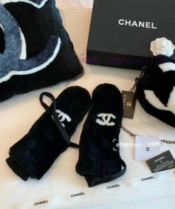 Chanel 2023 Autumn/Winter Lazy Rabbit Hair Long Sheepskin Gloves Phone Touch Screen, Worth Cwdozlnbn