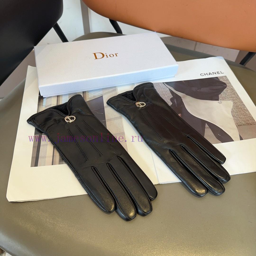 Dior Women's New Sheepskin Gloves, Fashionable Gloves, Warm in Autumn and Winter with Velvetz4oofm8g - Image 4