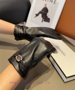 Chanel Women's Sheepskin Gloves, Fashionable Gloves, Warm in Autumn and Winter with Velvet Iwbwg5zi2