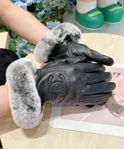 Paired with packaging for women's Chanel 2024 autumn/winter double C lazy rabbit fur sheepskym9q2ldt