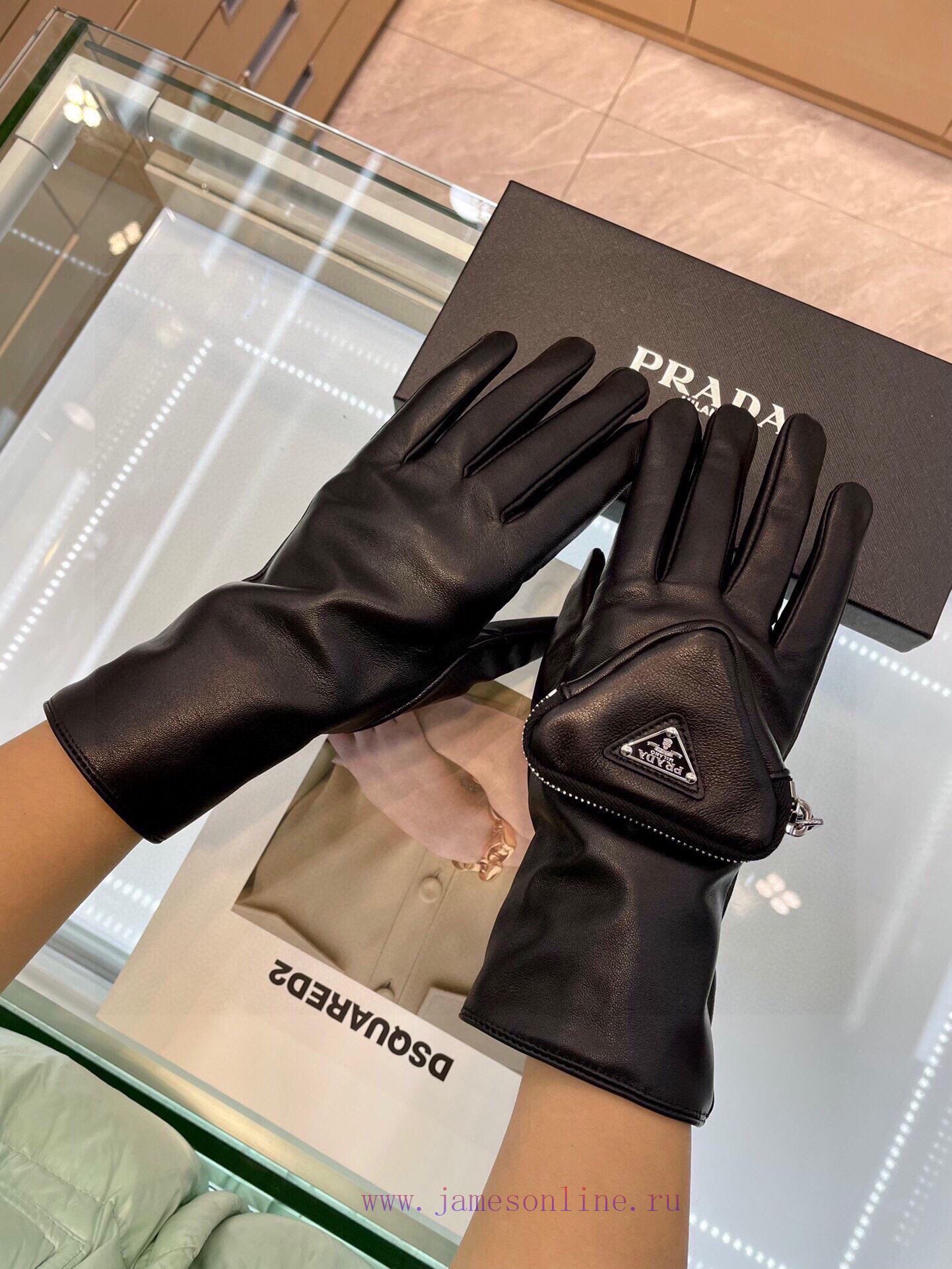 Prada's new autumn and winter mini triangle bag sheepskin gloves have arrived, not only wind8qmsr7wz - Image 10