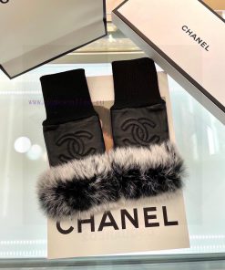 Chanel autumn and winter short lazy rabbit fur gloves are worth comparing with different quapxoe9zbr