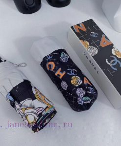CHANEL's 2024 new five fold umbrella is a hot selling item with a fashion index that hits th54y8s02t