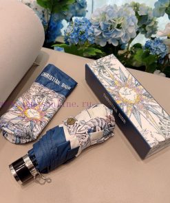 DIOR 2024 new five fold umbrella hot selling item with explosive fashion index. Whether usedtec3xo9t