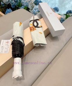 CHANEL's new rose handle, gold branch, three fold automatic folding umbrella, made of importrf752259