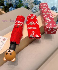 Moschino is an Italian brand named after Franco Moschino, the designer of the three fold aut6agn3ysh