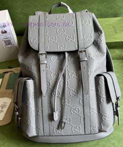 Gucci The GG printed embossed backpack comes with a complete set of original green gift bags smfgo9oo