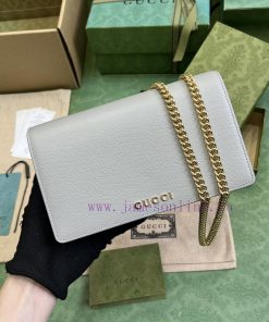 Gucci The "Handwritten Gucci Logo Chain Belt Wallet Small Leather Accessory Series" seamless 4rtknga6