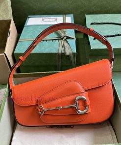 Gucci On the occasion of the 70th anniversary of the birth of the classic horseneck buckle a 84m951h5