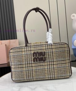 Gucci The new MIU MIU original wool Qianniao style briefcase combines fashion and classic, a gm8ykdwn