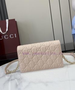Gucci New GG Emblem Series Super Soft Lychee Pink Embossed/Full Leather Chain BagModel 81870 2w39i2o9