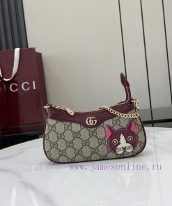Gucci GG Mini Handbag with Panda DetailsCute and playful animals such as cats, dogs, and pan sm3plho0