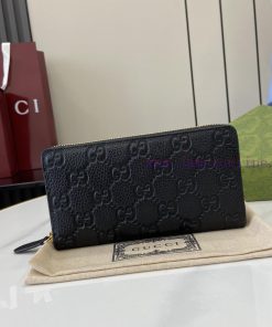 Gucci New GG Emblem Series Super Soft Lick Color Embossed/Full Leather WalletModel 821803Siz phxdnj7q