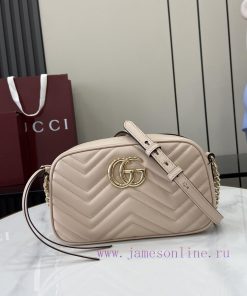 Gucci GG Marmont Series Small Shoulder BackpackSmall GG Marmont Metal Chain Shoulder Backpac o0i912g1