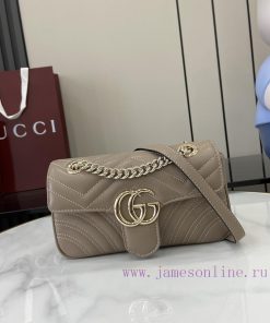 Gucci New GG Marmont Series Quilted Mini Handbag This GG Marmont series mini handbag feature f0yf0gmf