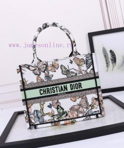 𝐃𝐢𝐨𝐫 Book ToteGreen Butterfly Super Small 26cmThis Book Tote Handbag Was Designed By Maria Graz xlw3vwyn