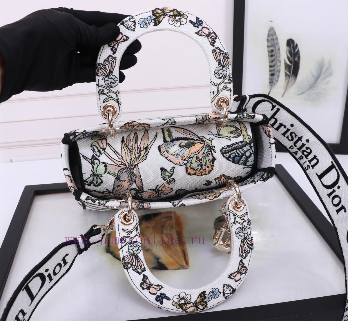 D-LITE HandbagGreen Butterfly Five Grid EmbroideryThis Lady D-Lite Handbag Blends Classic Elega bsejlob9 - Image 6