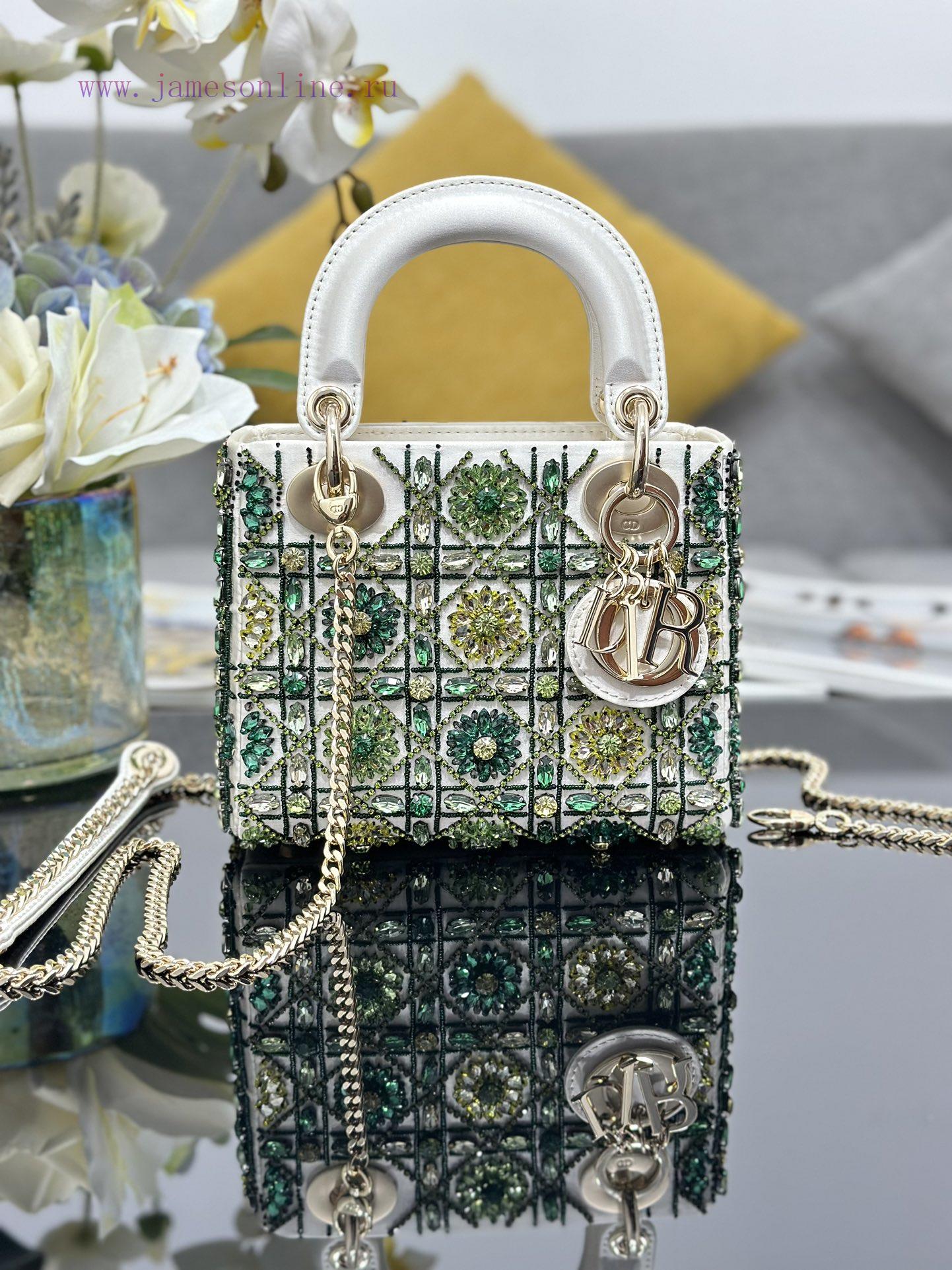 Lady Dior's Three Grid Embroidered White Green Diamonds Are Carefully Crafted From Silk Fabric 3zgiypw9