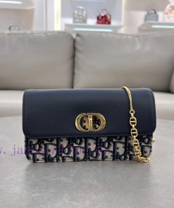 This Miss Caro Chain Handbag Is A New Product Of The Early Spring Of 2015 Series. It Is Practic o6405kyu