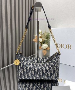 Dior Tar Hobo Chain Handbag "Blue"This Dior Hobo Chain Handbag Is A New Addition To The 2024 Sp 2ajv4cdl