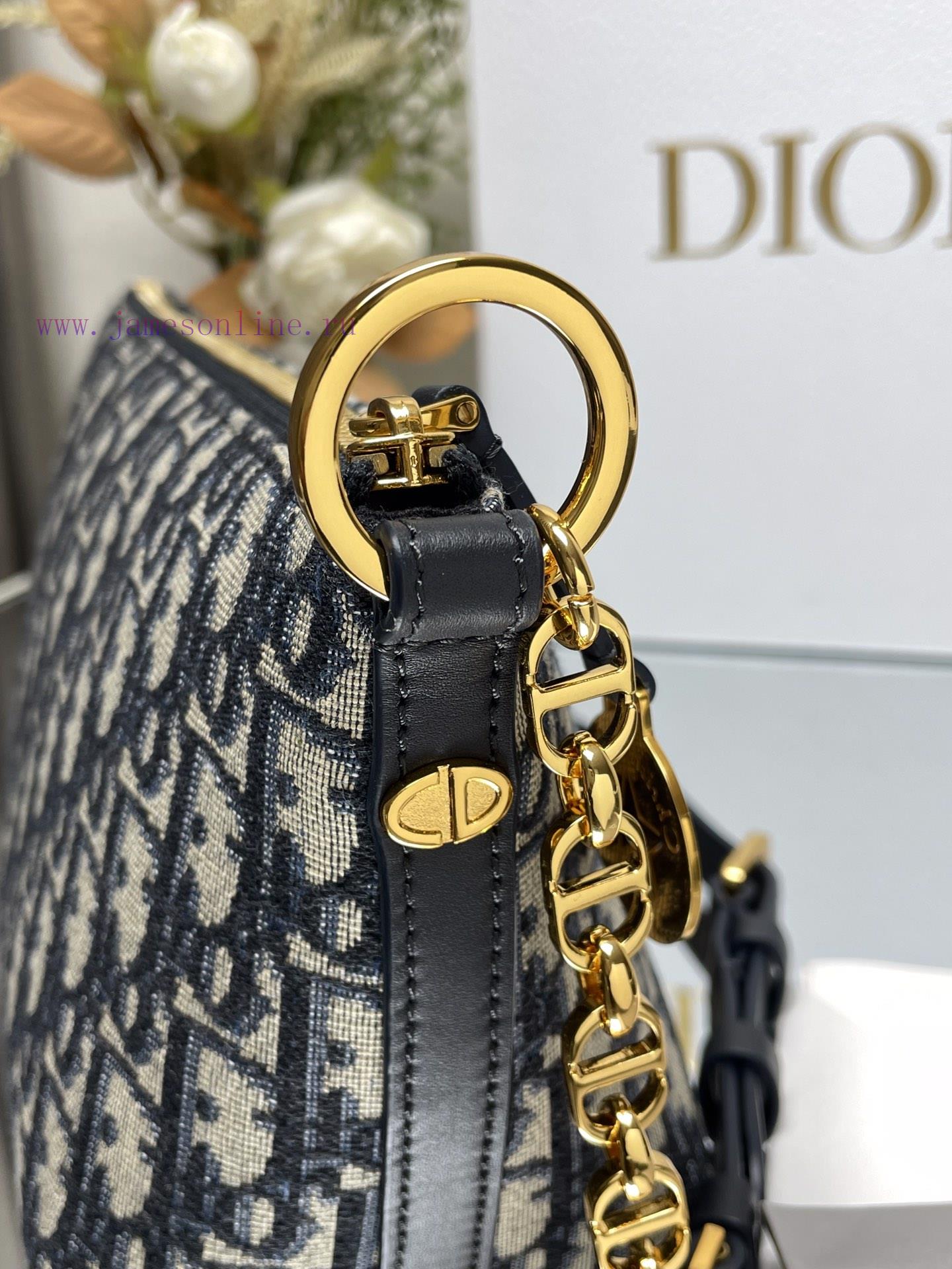 Dior Tar Hobo Chain Handbag "Blue"This Dior Hobo Chain Handbag Is A New Addition To The 2024 Sp 2ajv4cdl - Image 7