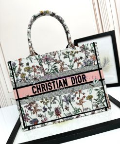 Top Tier Original Factory With Complete Packaging𝐃𝐢𝐨𝐫𝐁𝐨𝐨𝐤𝐓𝐨𝐭𝐞White Dragonfly 36cmThis Book Tote xoem1a5o