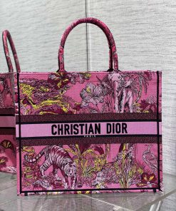 Rose Red ElephantTote's Latest Concept Zoo Spring And Summer Collection Features Romantic Flora zpkmqnba