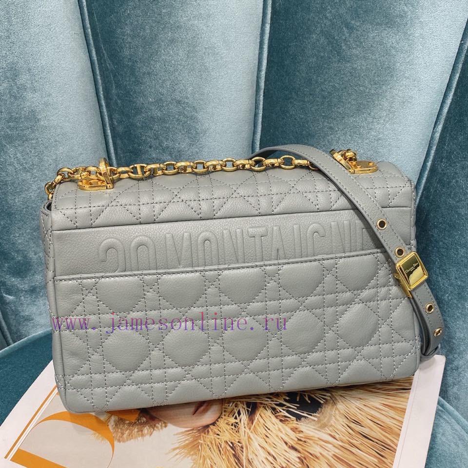 Top Original DIOR2021 New Dior Caro MediumDior's New Chain Bag Is Stunning Meticulously Crafted 6twgg12c - Image 4