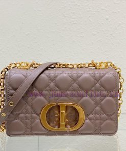 The Top Original Dior Caro Handbag Is Elaborately Made Of Cow Leather Decorated With Iconic Rat uhq0wkyw