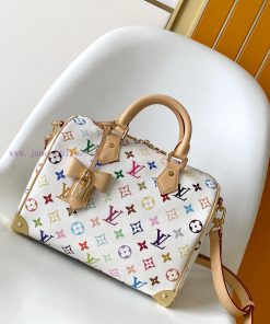 Louis Vuitton Bags This M13085 Speedy Bandouli è Re 25 Handbag Features A Classic Louis Vuitton MONOGRAM Pattern R 48kgxd2e